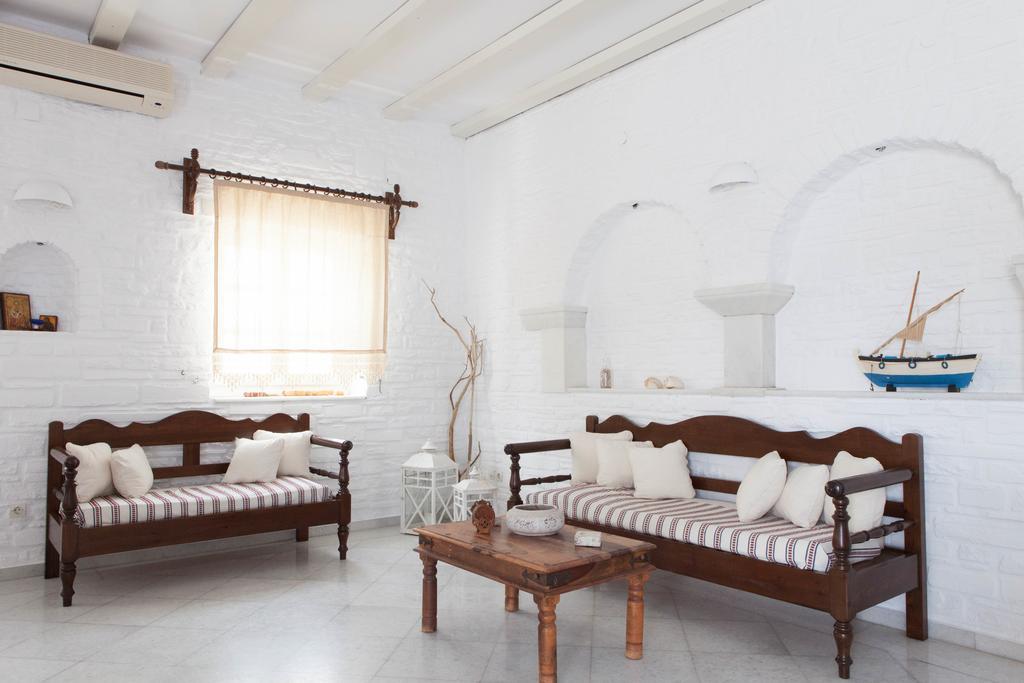 Hotel Begleri Antiparos Town Exterior foto