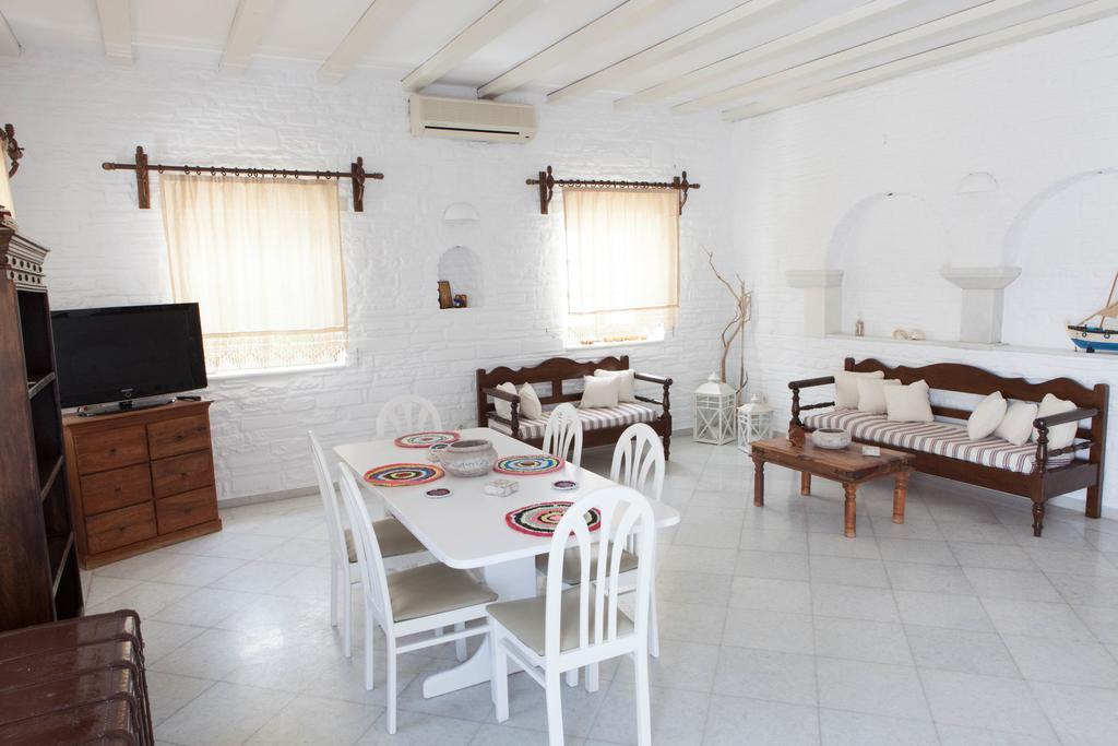Hotel Begleri Antiparos Town Exterior foto
